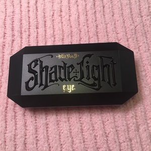 Kat Von D shade and light eye palette in Plum